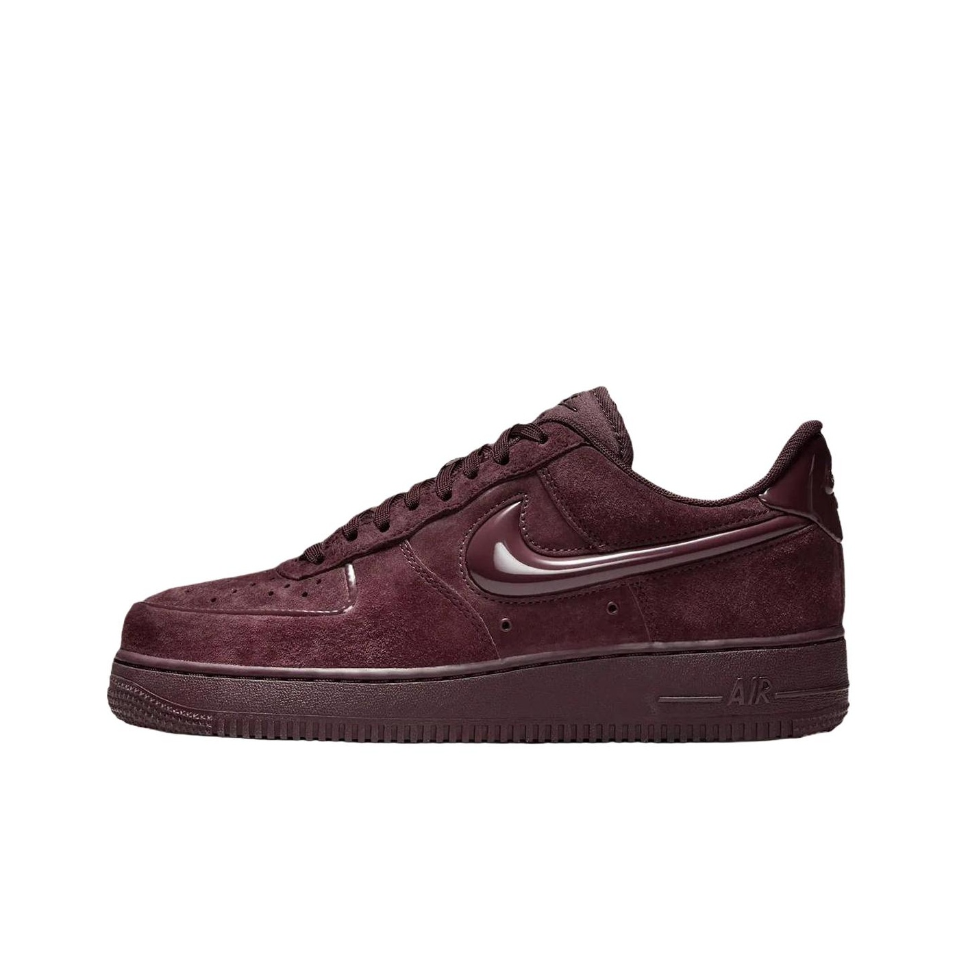 Nike Shoes Air Force 1 - حذاء نايك إير فورس 1 كلاسيك